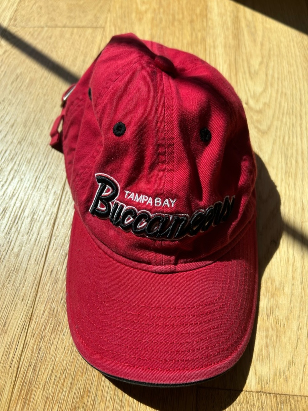 Tampa Bay Buccaneers Red Embroidered Baseball Cap